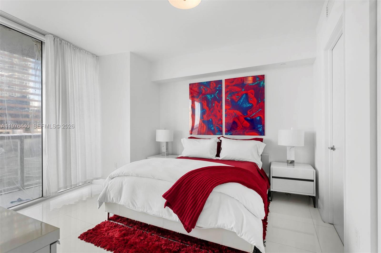 495 Brickell Ave #805 Miami, FL 33131