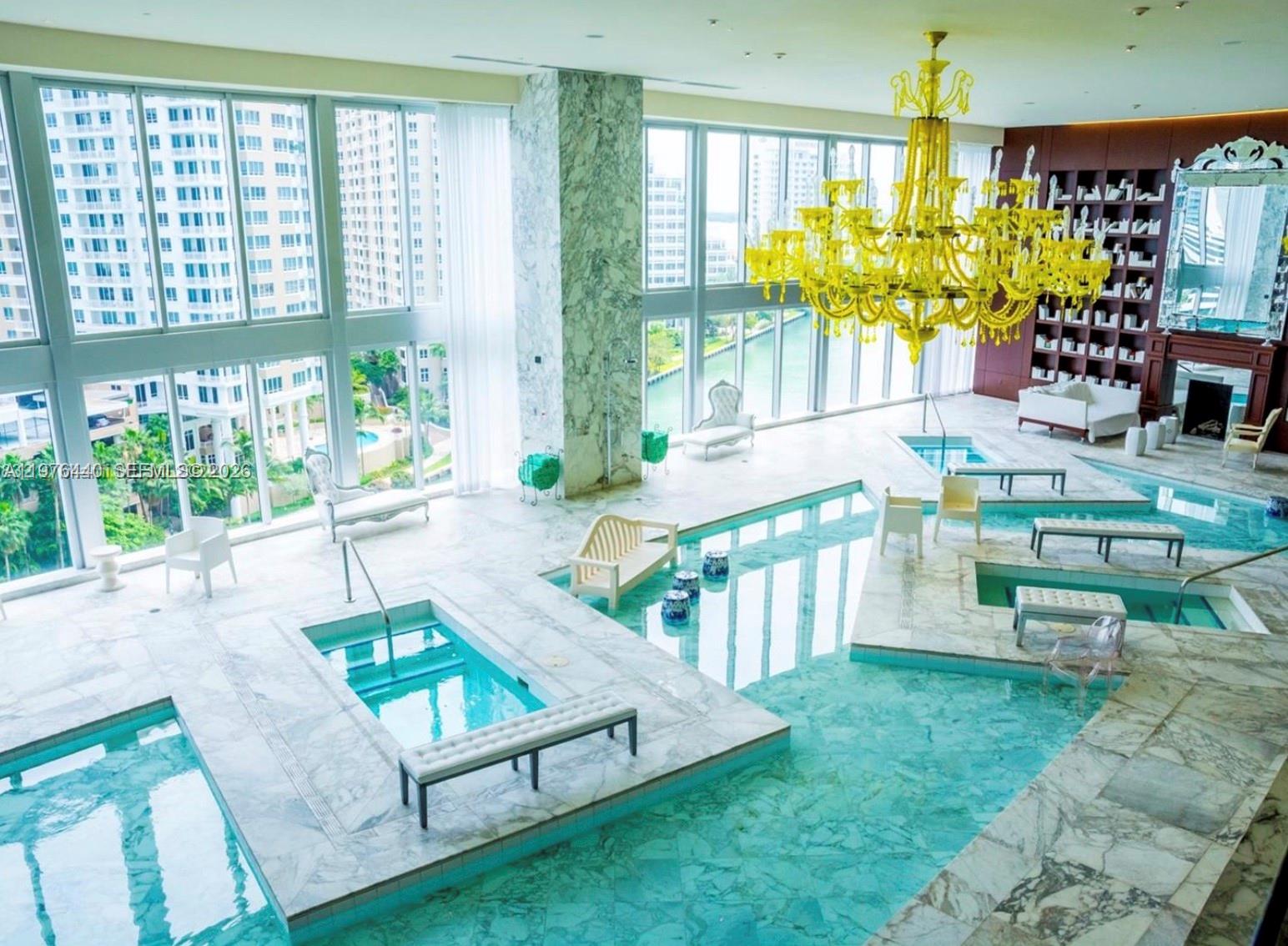 495 Brickell Ave #805 Miami, FL 33131