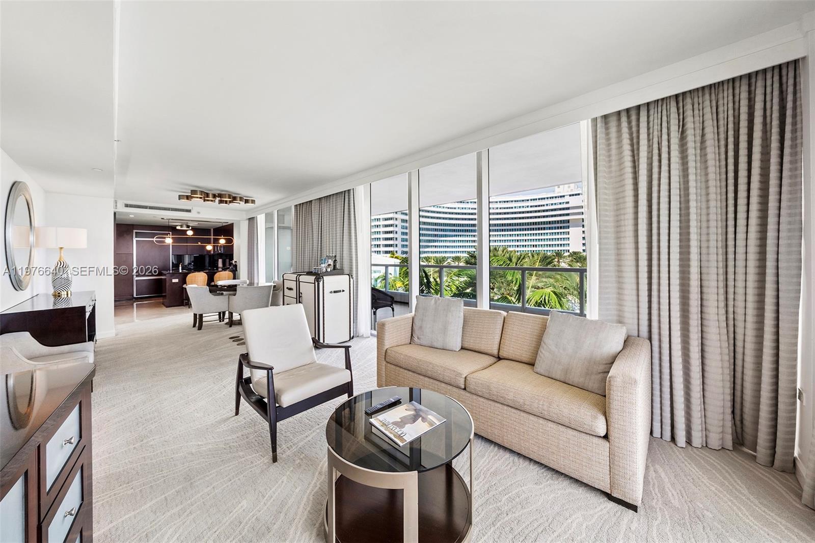 4391 Collins Ave #410 Miami Beach, FL 33140