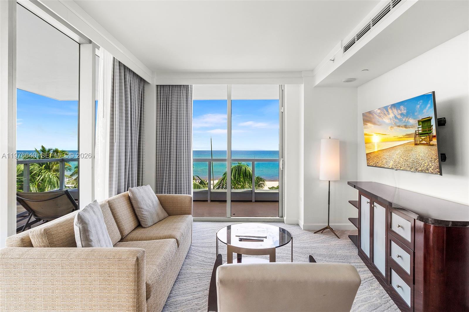 4391 Collins Ave #410 Miami Beach, FL 33140