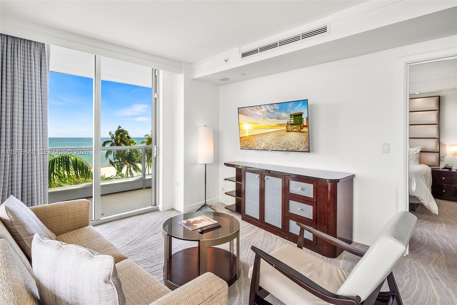 4391 Collins Ave #410 Miami Beach, FL 33140