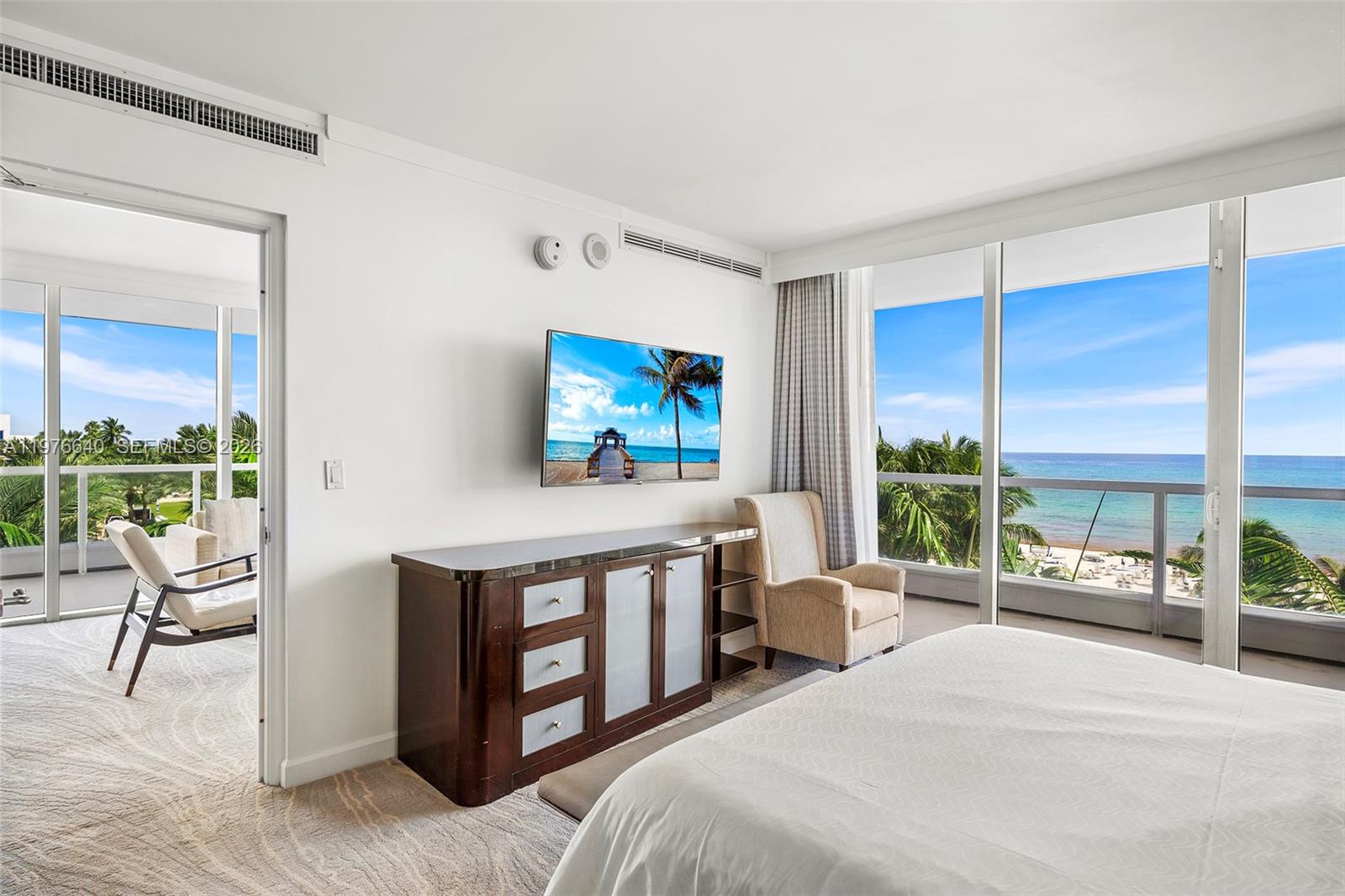 4391 Collins Ave #410 Miami Beach, FL 33140