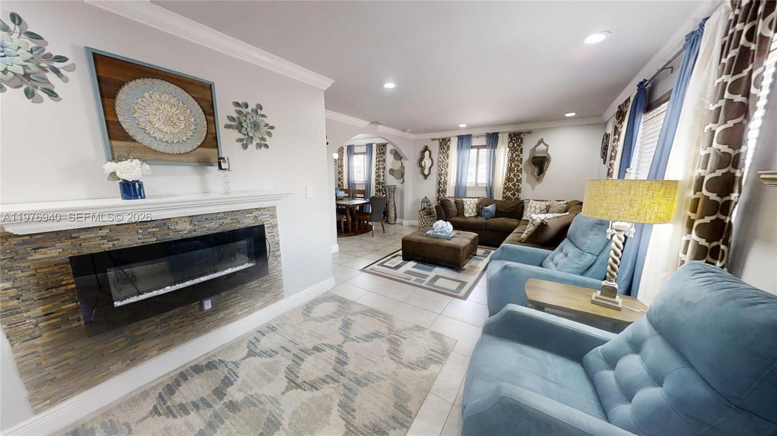 705 NW 8th Ave Florida City, FL 33034