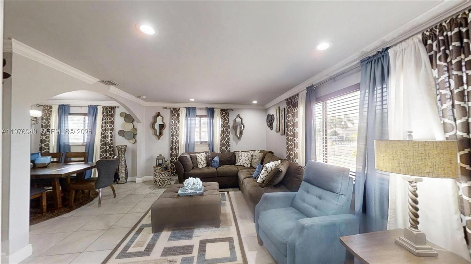 705 NW 8th Ave Florida City, FL 33034