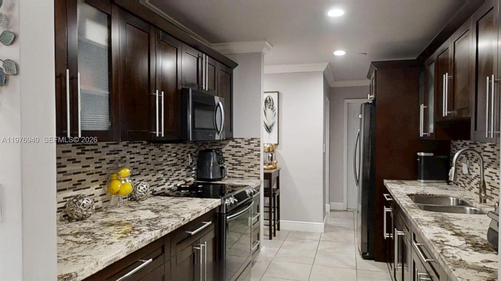 705 NW 8th Ave Florida City, FL 33034