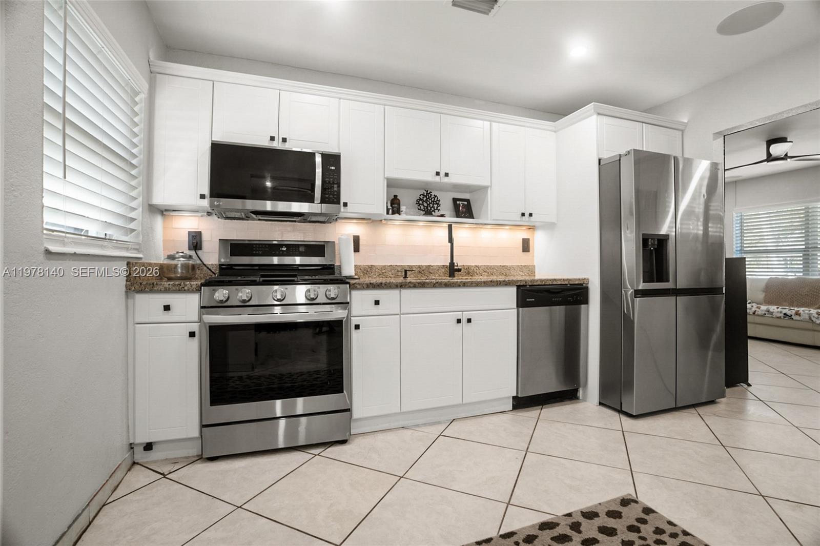 5324 NE 3rd Ter Oakland Park, FL 33334