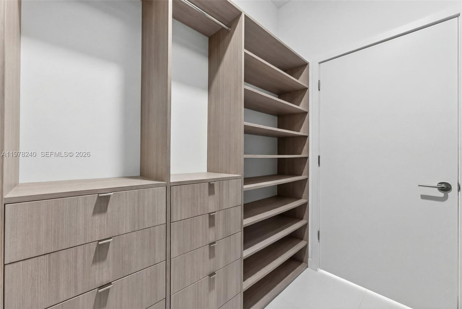 image Paramount Miami Worldcenter17