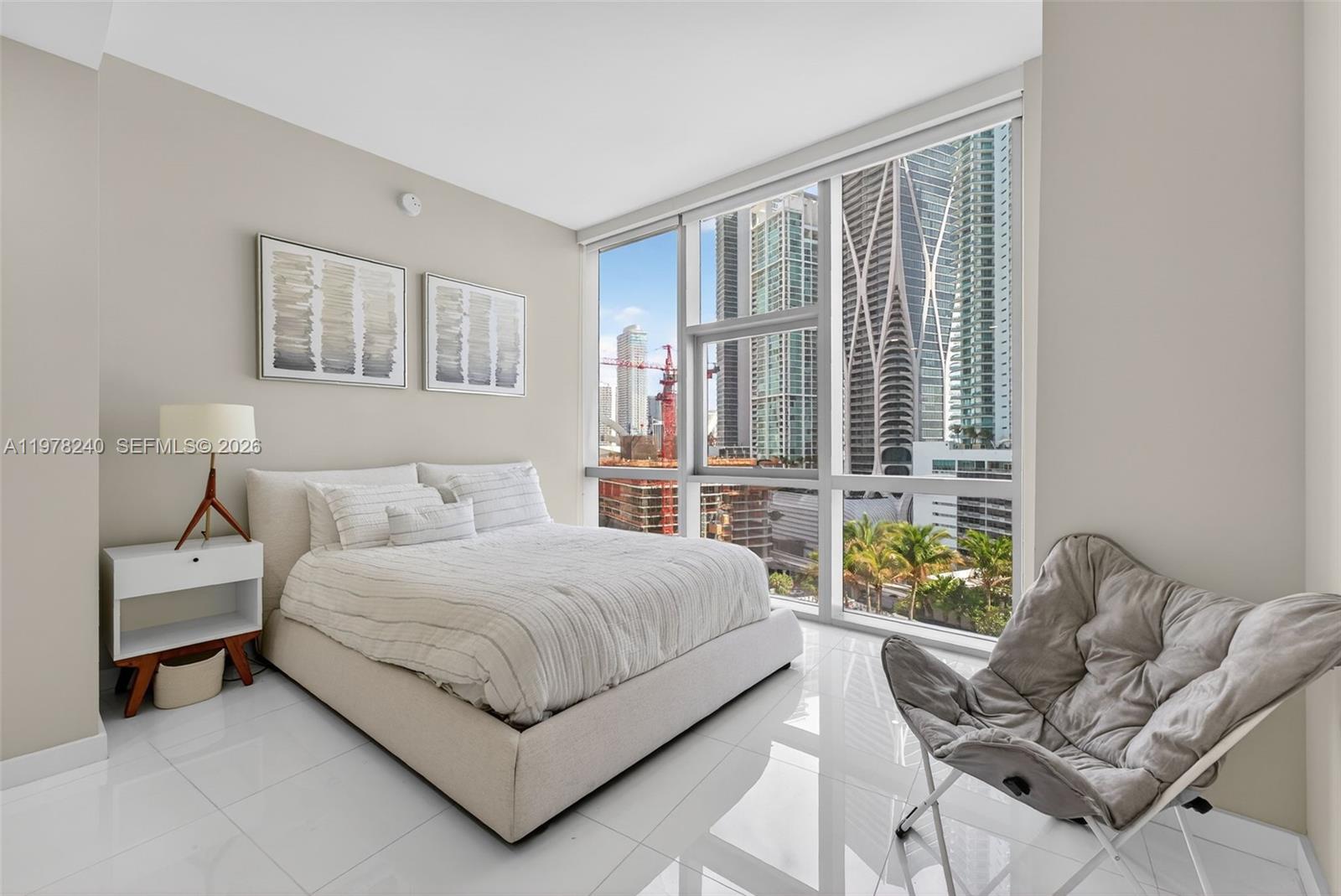 image Paramount Miami Worldcenter24