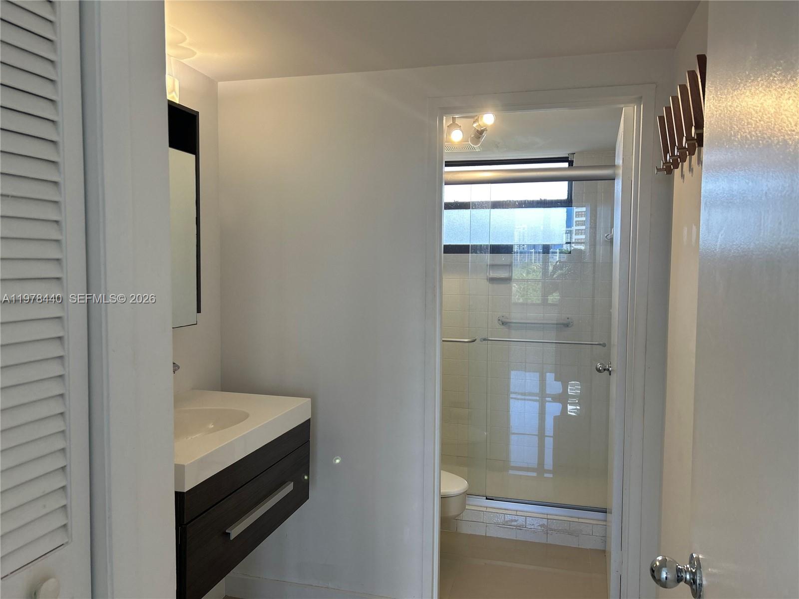 500 NE Three Iss Blvd #223 Hallandale Beach, FL 33009