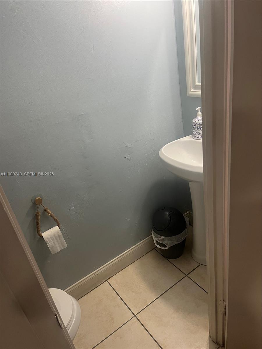 4331 W 11th Ln #65 Hialeah, FL 33012