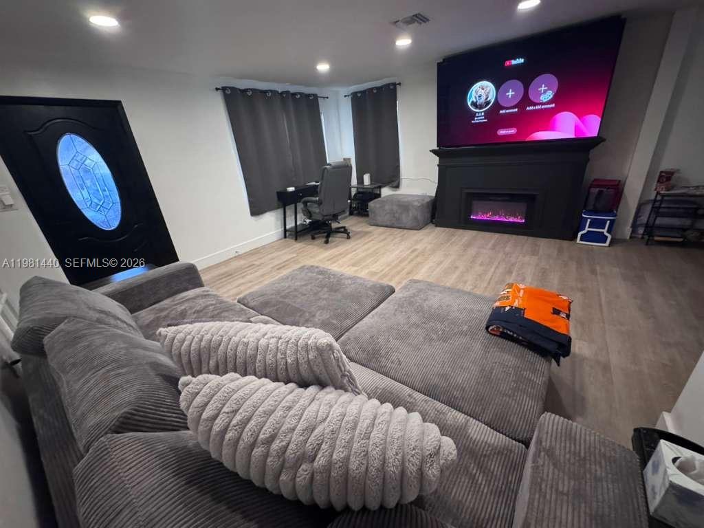 2036 SW 57th Ct #2036 Miami, FL 33155