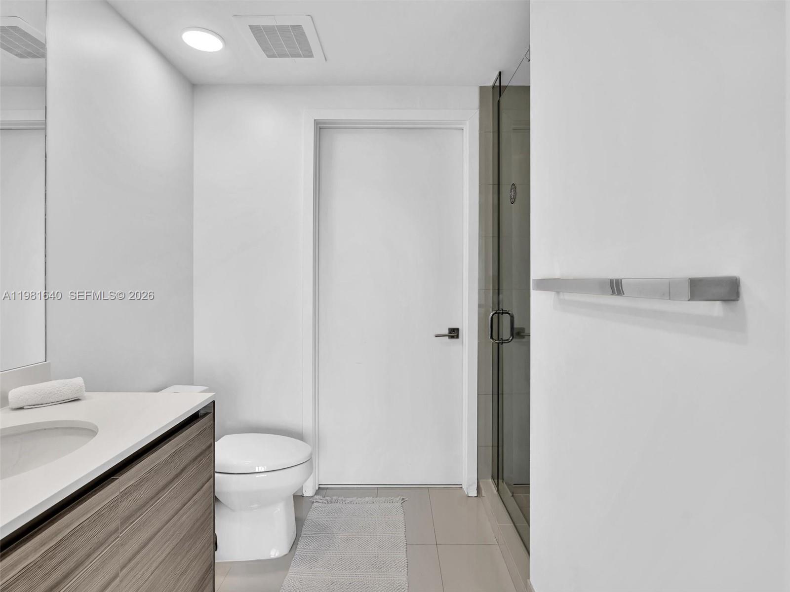 121 NE 34th St #2102 Miami, FL 33137