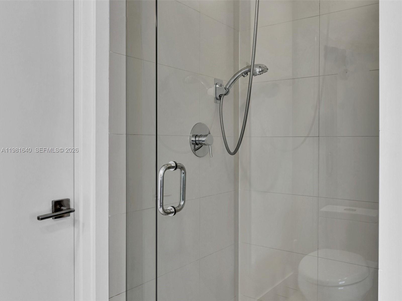 121 NE 34th St #2102 Miami, FL 33137