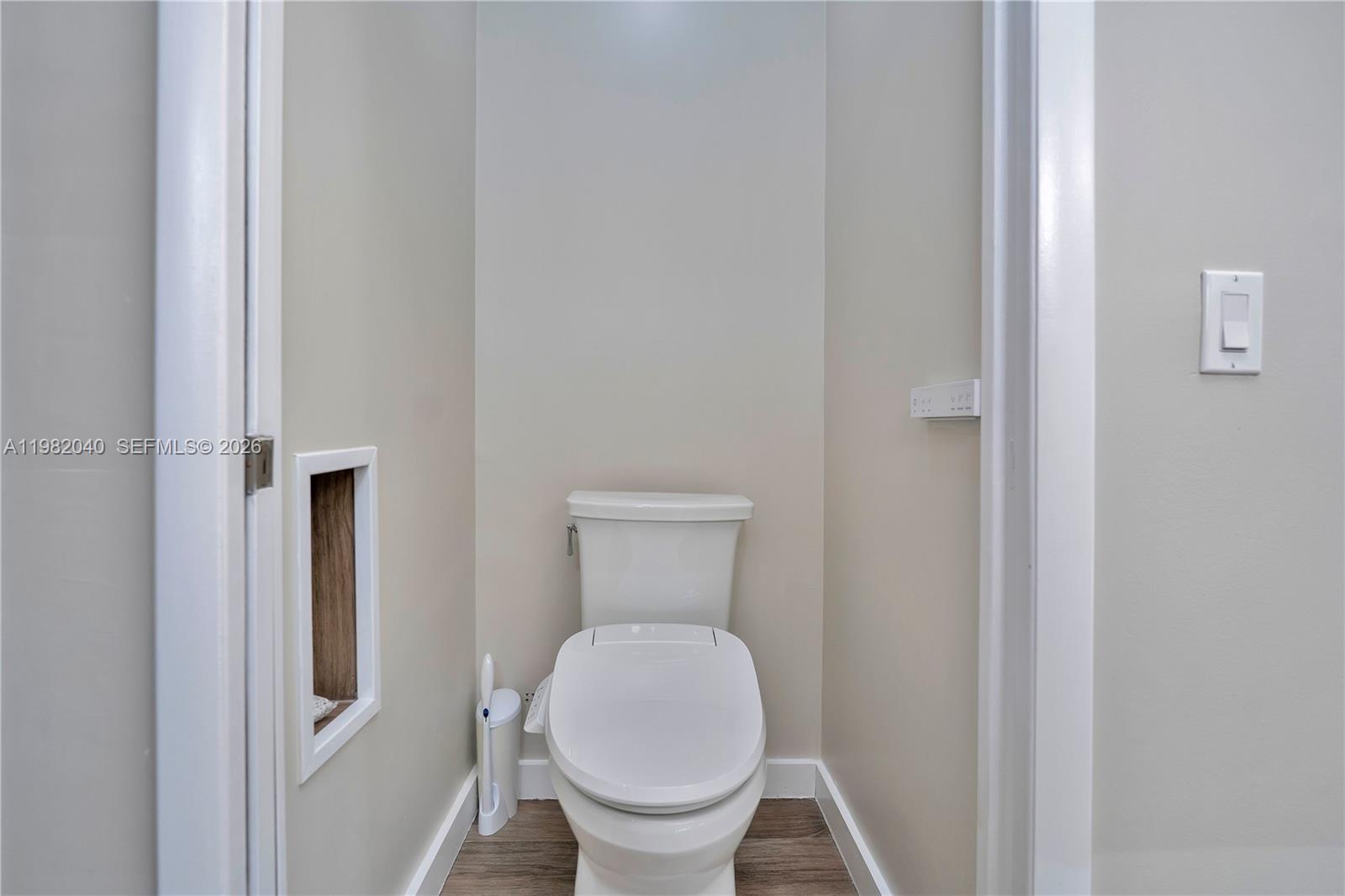 230 NE 212th St Miami, FL 33179