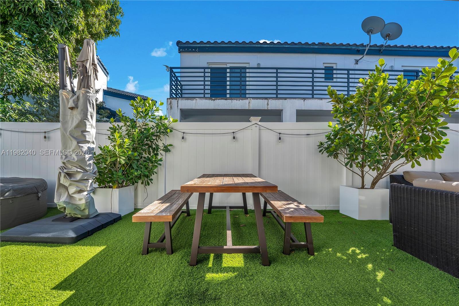 230 NE 212th St Miami, FL 33179