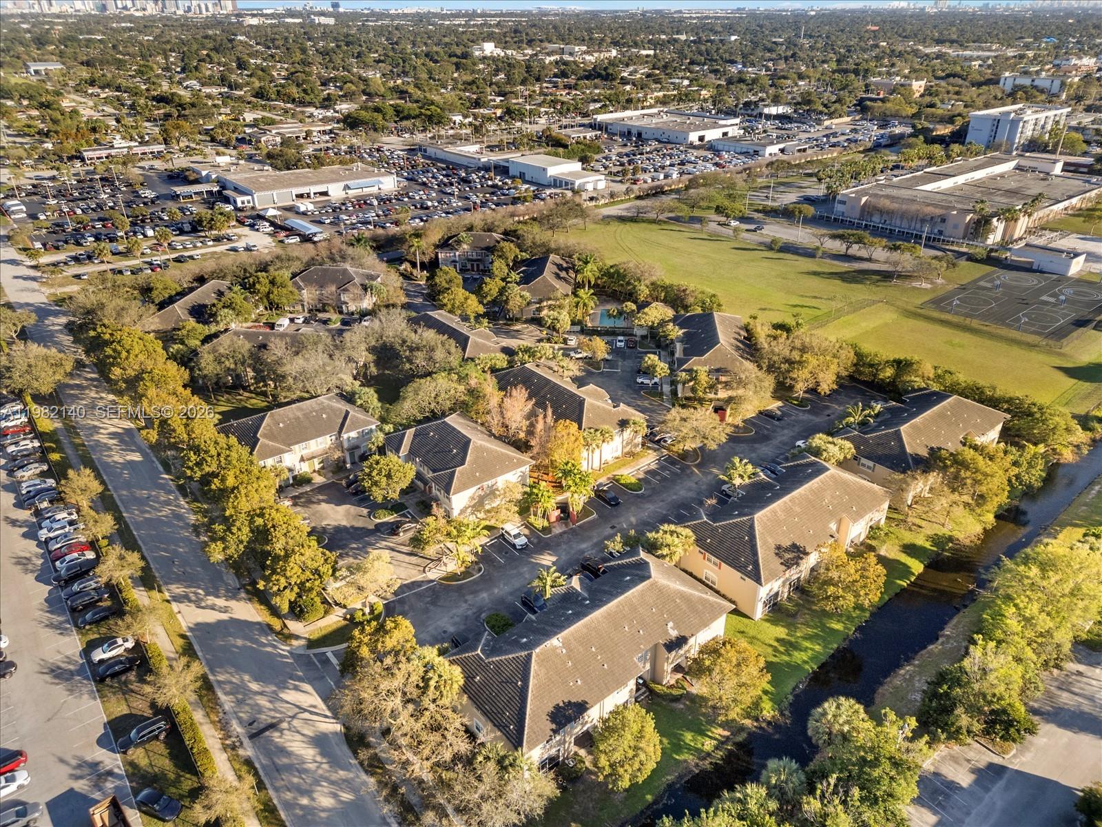 767 NW 42nd Ave Plantation, FL 33317