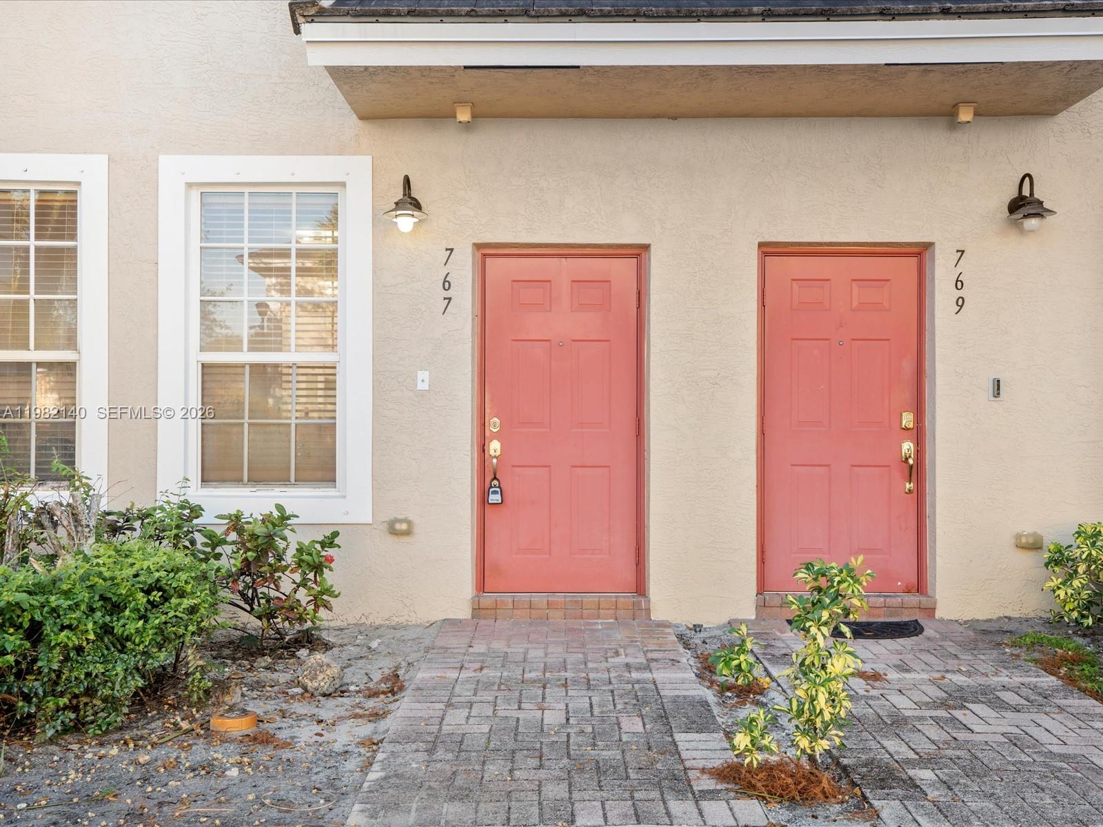 767 NW 42nd Ave Plantation, FL 33317