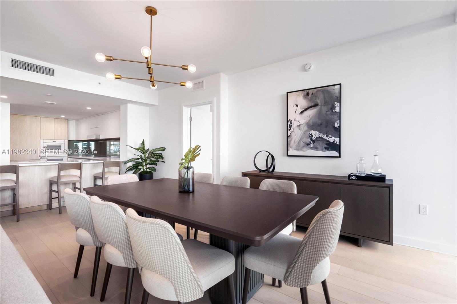 9201 E Bay Hbr Dr #604 Bay Harbor Islands, FL 33154