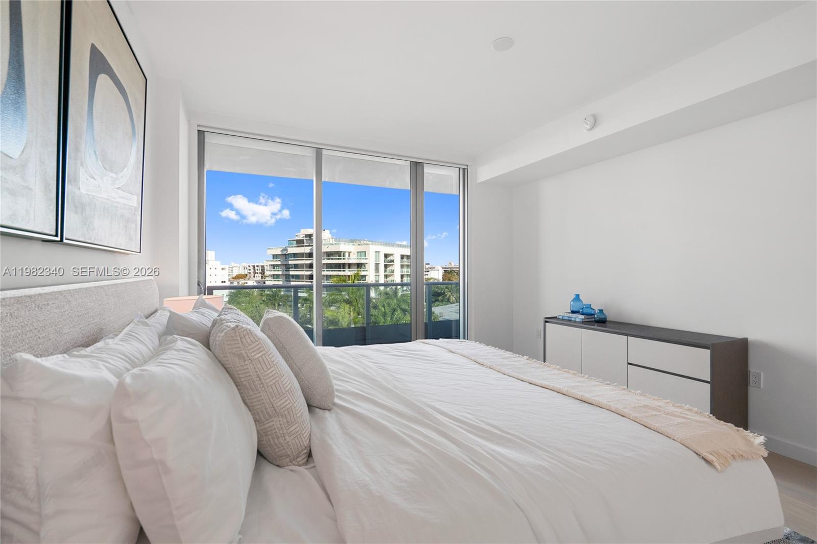 9201 E Bay Hbr Dr #604 Bay Harbor Islands, FL 33154