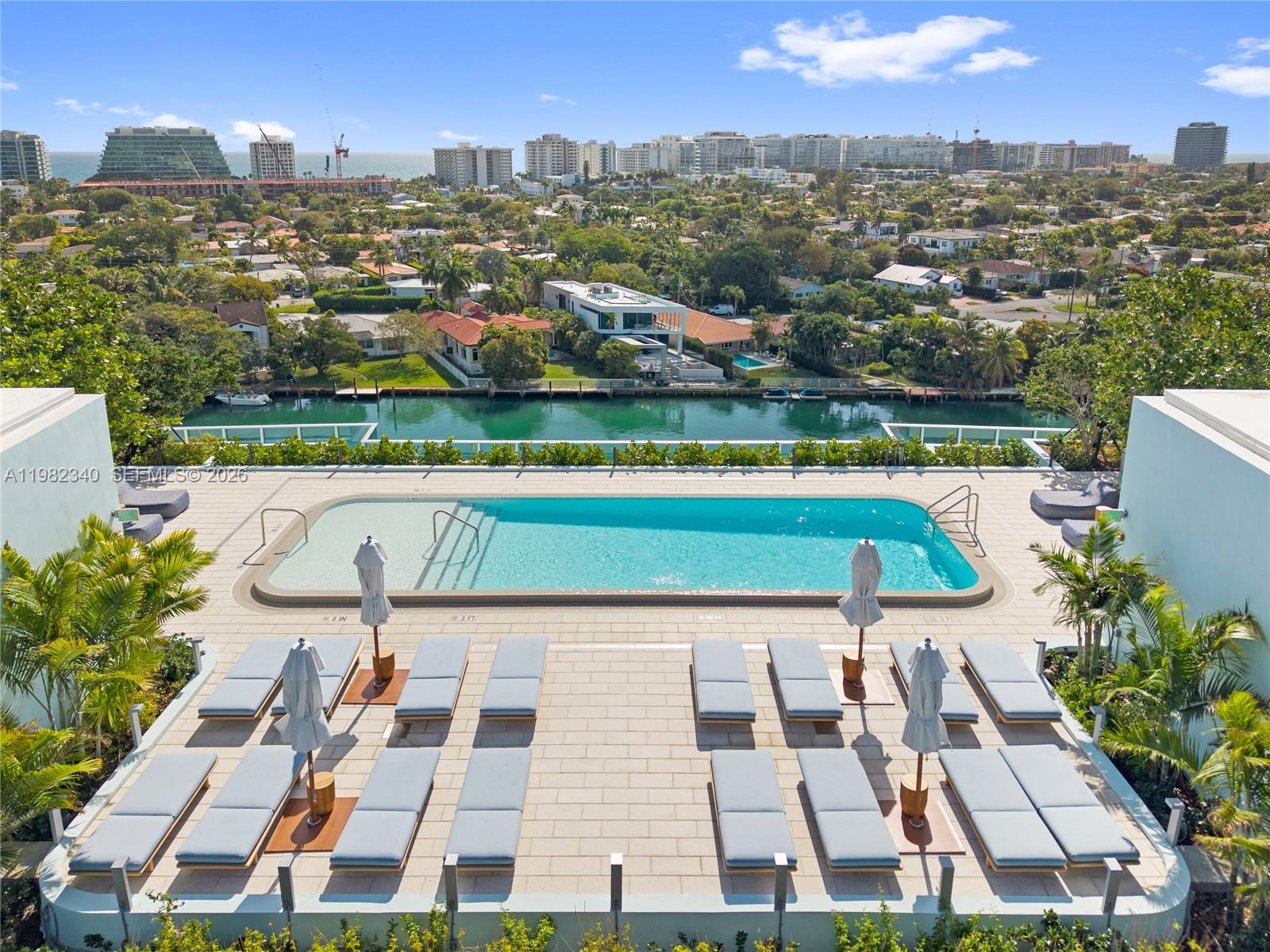 9201 E Bay Hbr Dr #604 Bay Harbor Islands, FL 33154