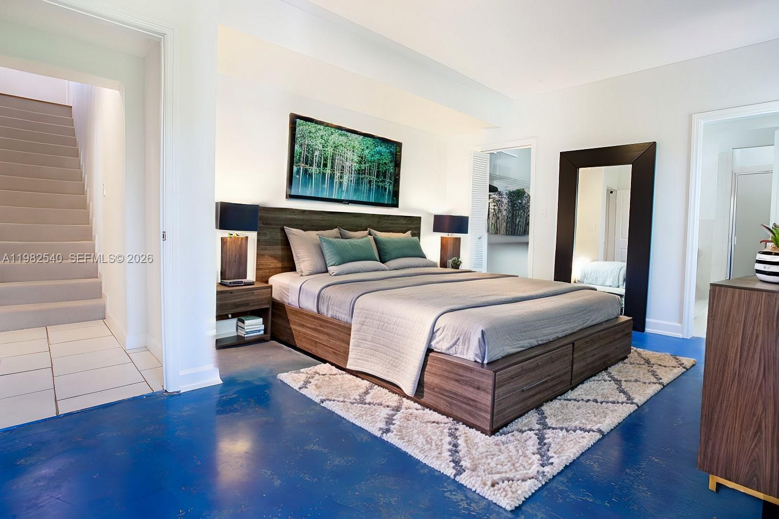 100 SW 26th Rd Miami, FL 33129