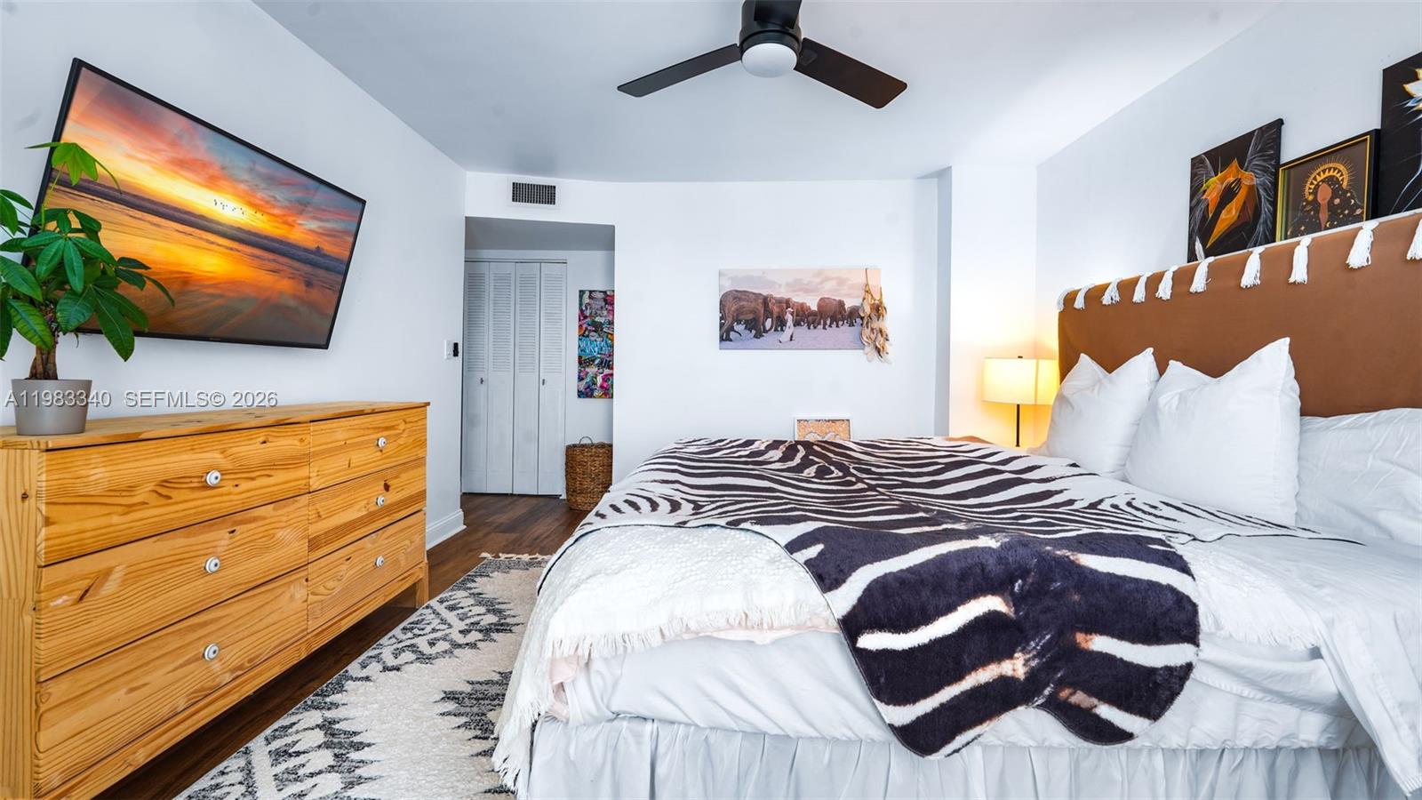 2750 NE 183rd St #1610 Aventura, FL 33160