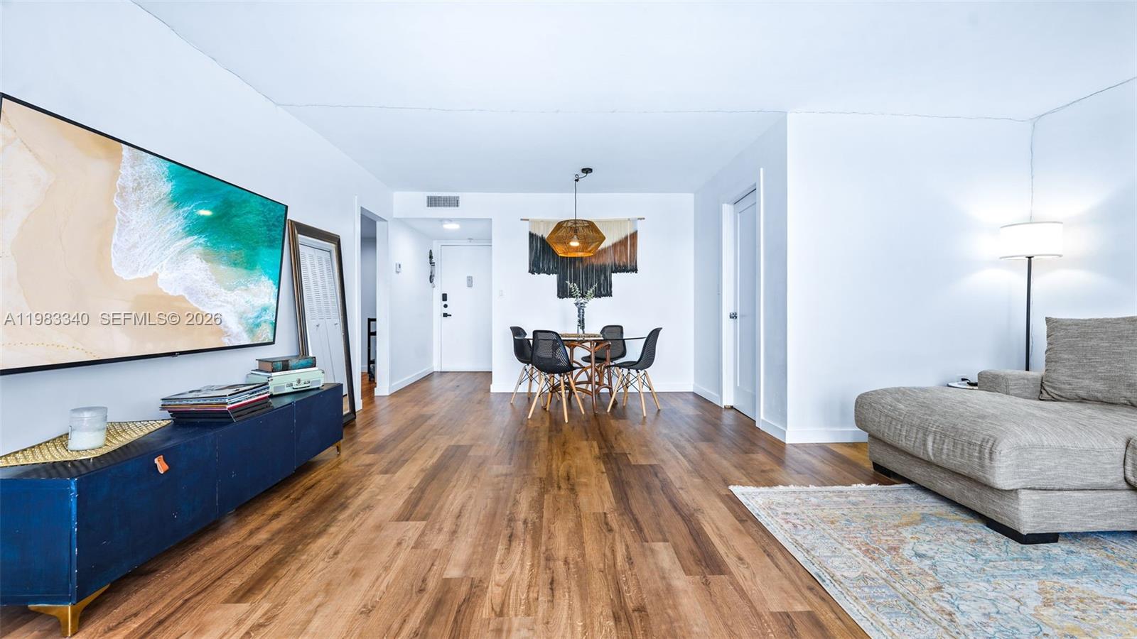 2750 NE 183rd St #1610 Aventura, FL 33160