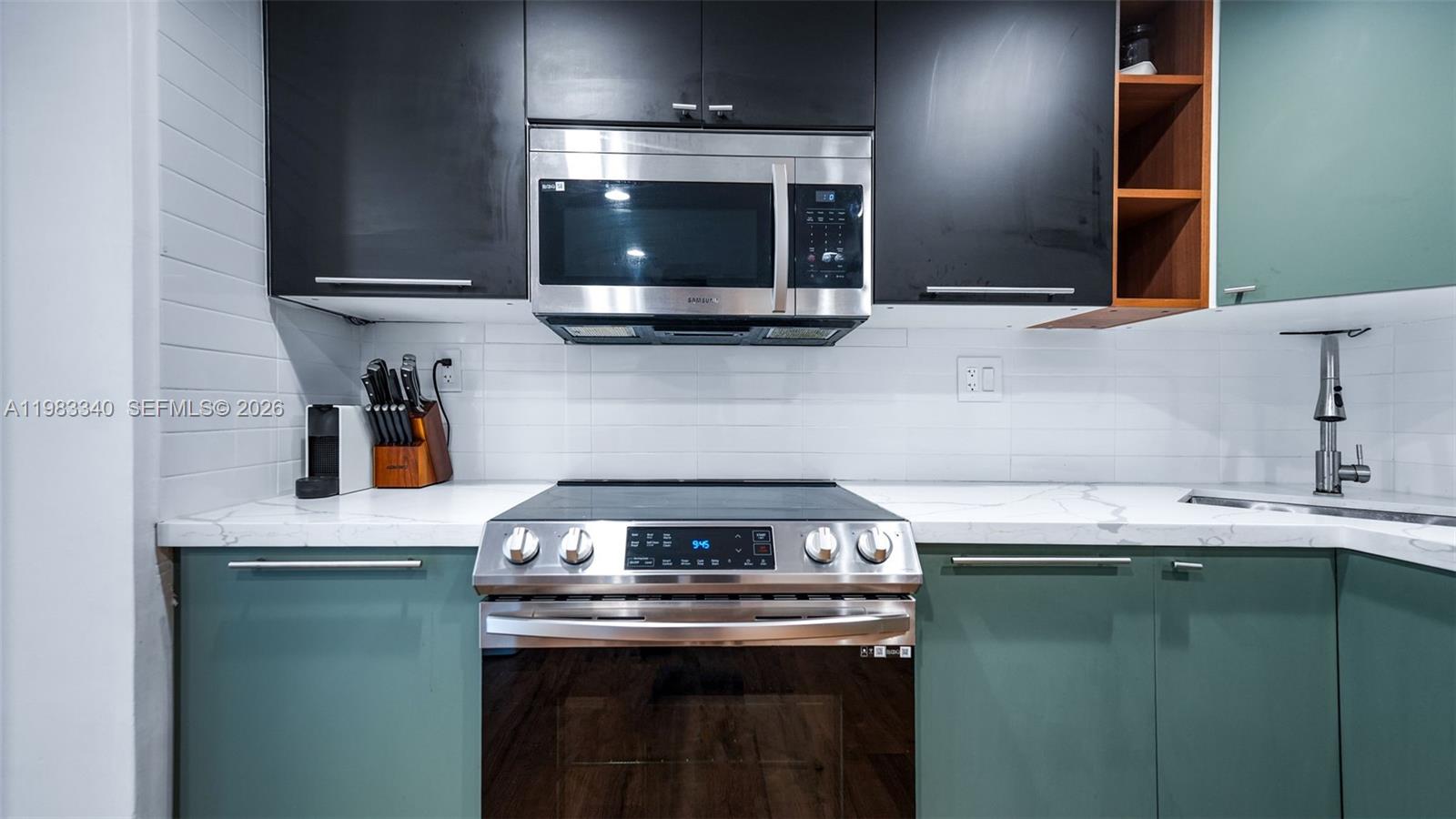 2750 NE 183rd St #1610 Aventura, FL 33160