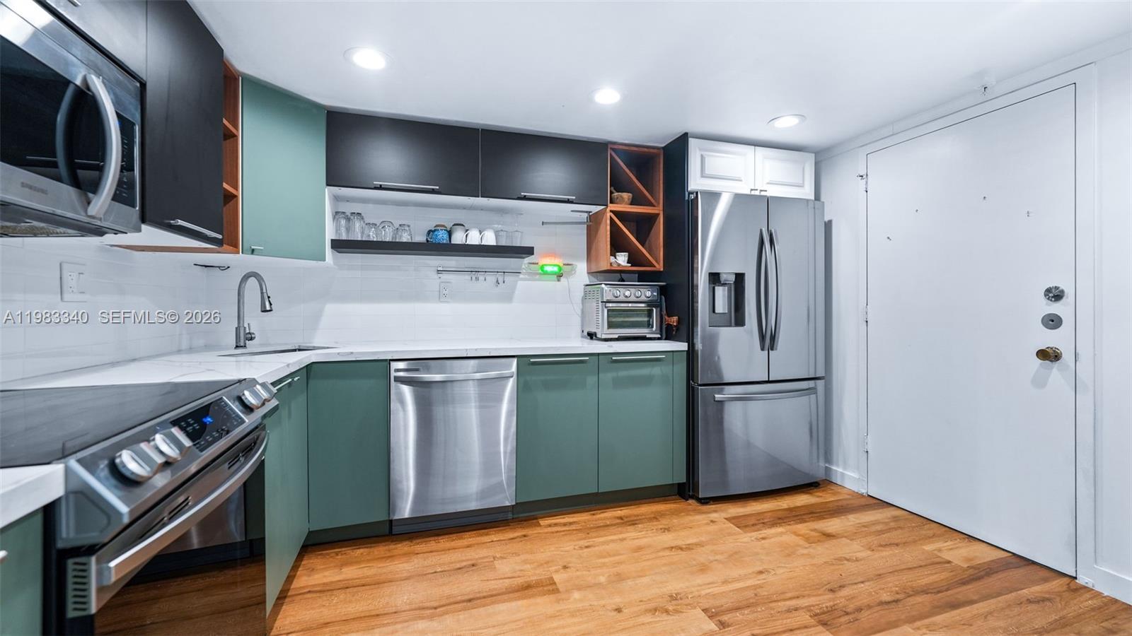 2750 NE 183rd St #1610 Aventura, FL 33160