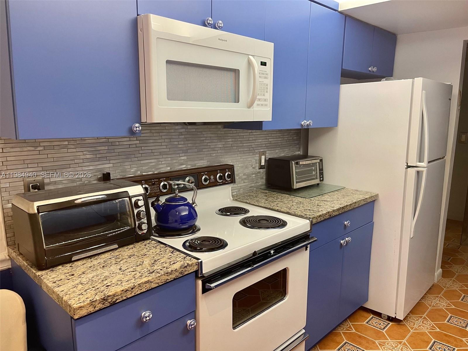 3850 Washington St #214 Hollywood, FL 33021