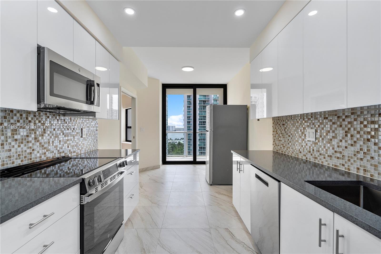 19500 Turnberry Way #15E Aventura, FL 33180