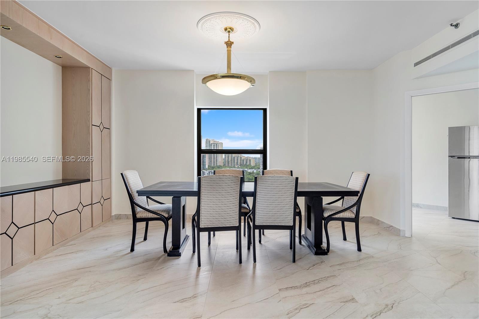 19500 Turnberry Way #15E Aventura, FL 33180