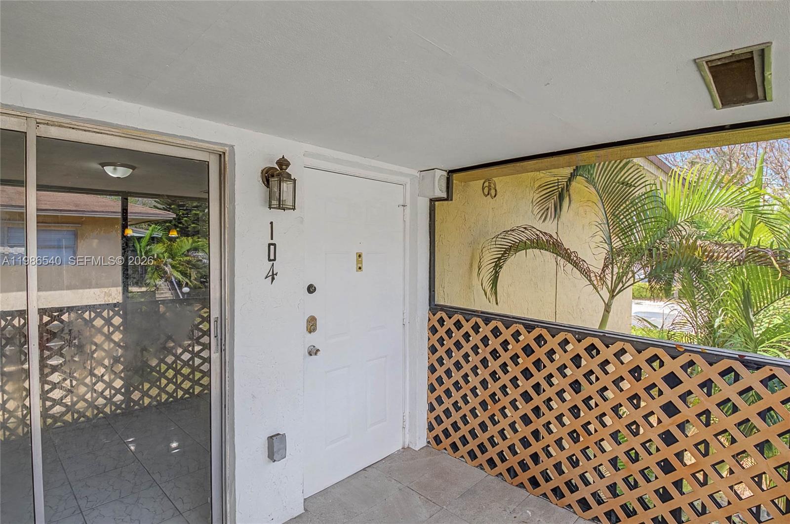 15619 SW 73rd Cir Ter #10-4 Miami, FL 33193