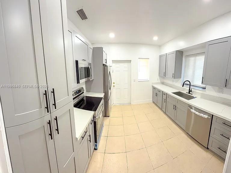 12325 NE 4th Ave North Miami, FL 33161