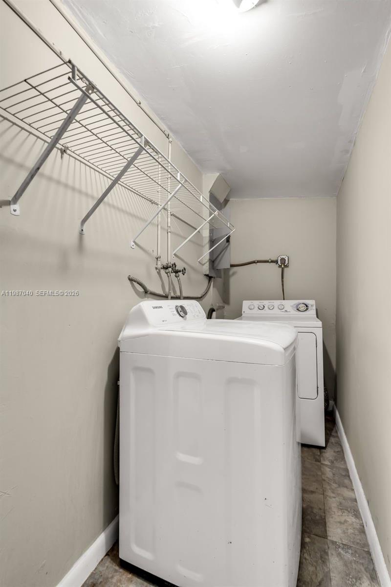 6321 NW 20th Ave Miami, FL 33147