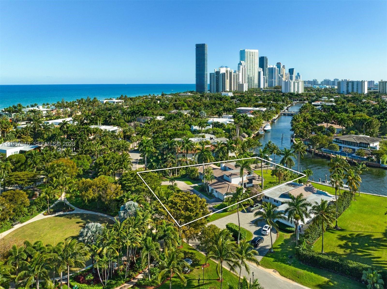 268 S Parkway Golden Beach, FL 33160