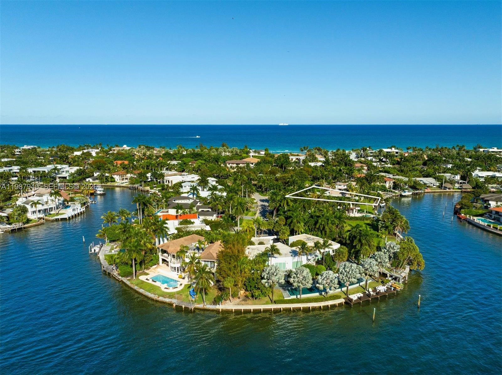 268 S Parkway Golden Beach, FL 33160