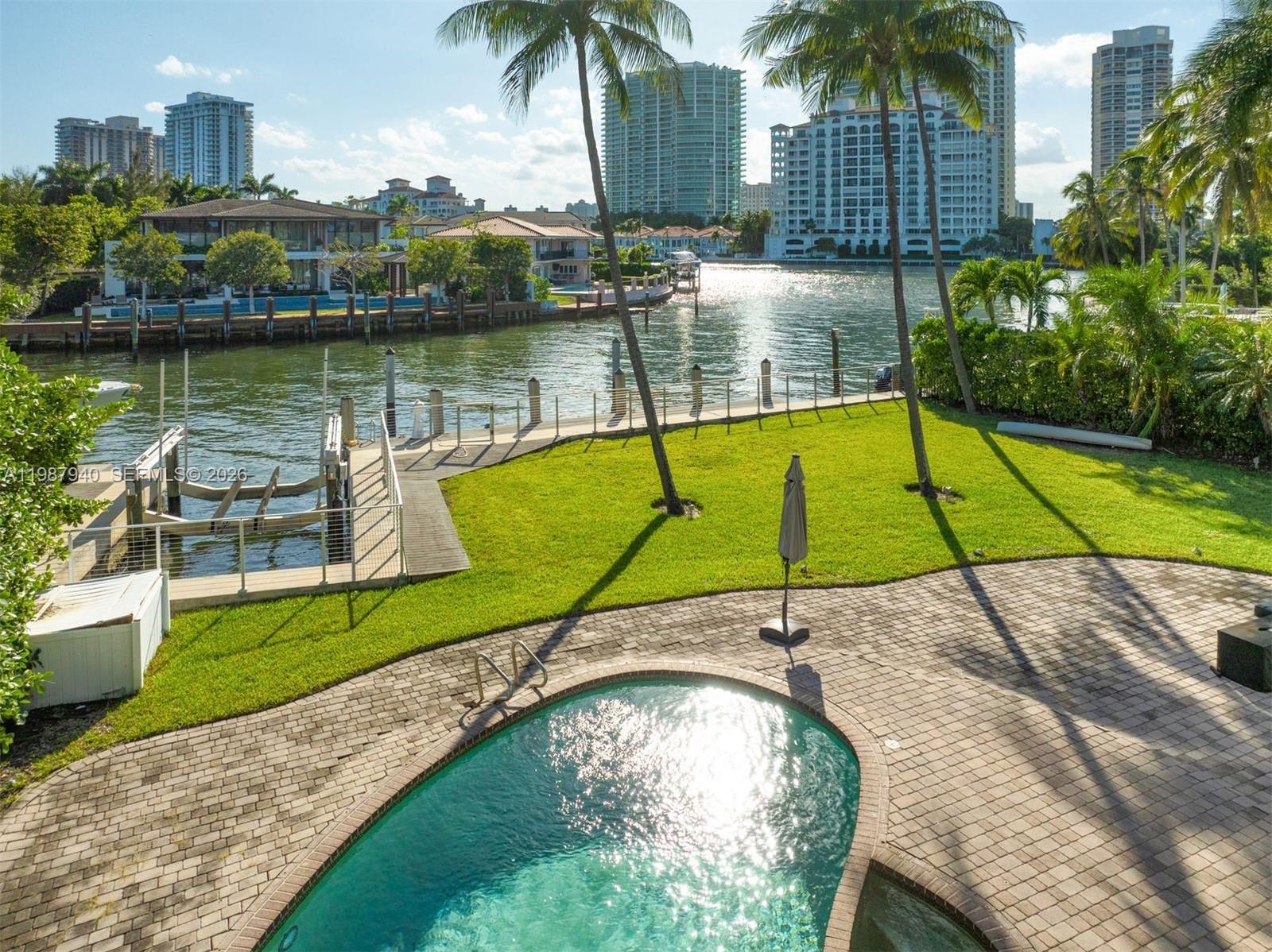 268 S Parkway Golden Beach, FL 33160