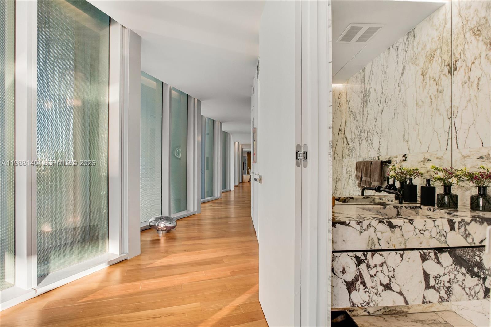 image Monad Terrace12