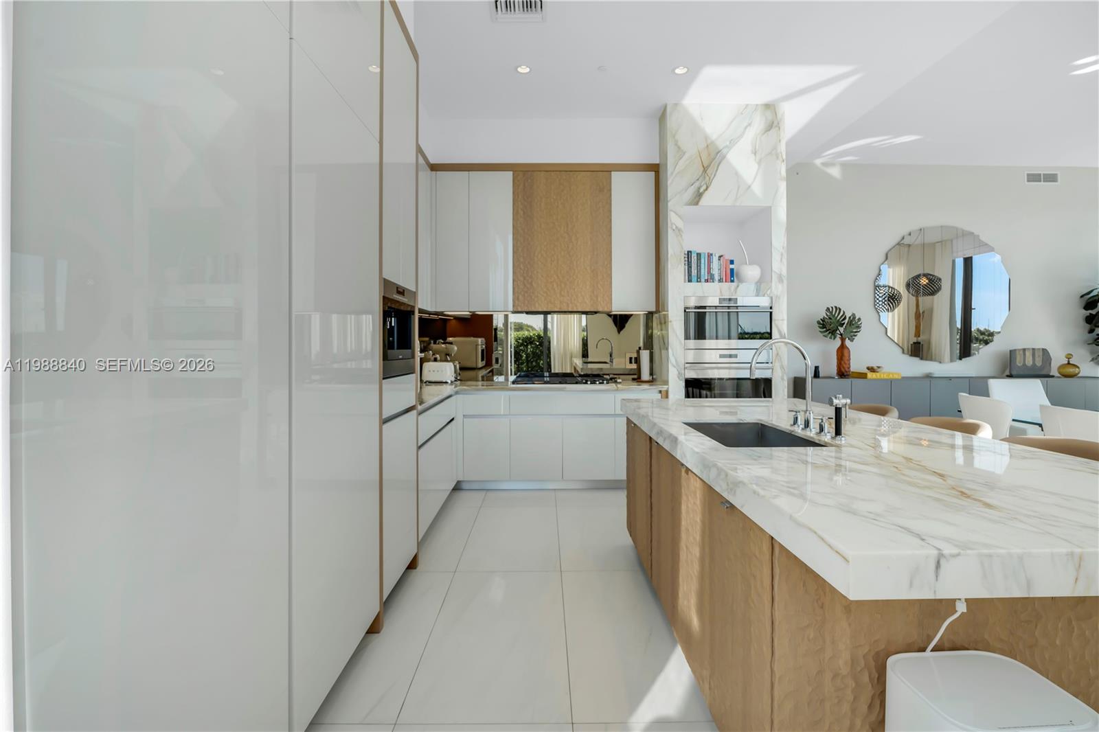 2811 S Bayshore Dr #4A Miami, FL 33133