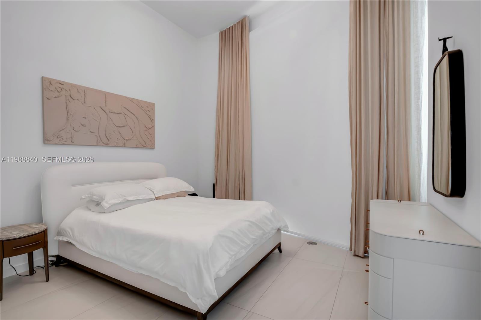 2811 S Bayshore Dr #4A Miami, FL 33133