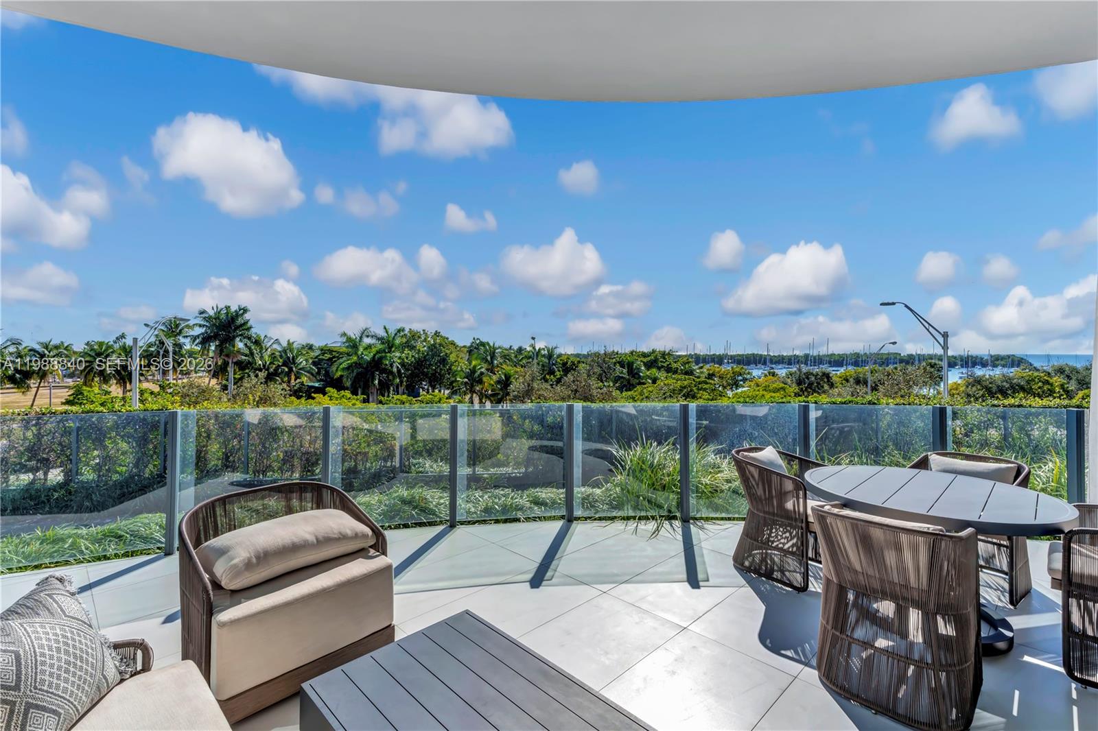 2811 S Bayshore Dr #4A Miami, FL 33133