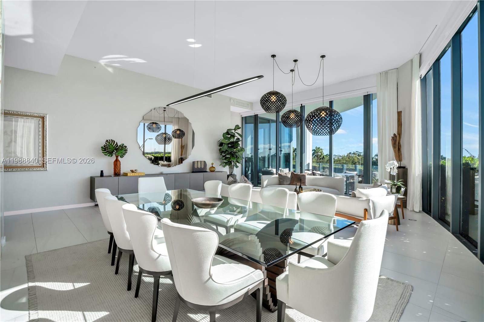 2811 S Bayshore Dr #4A Miami, FL 33133