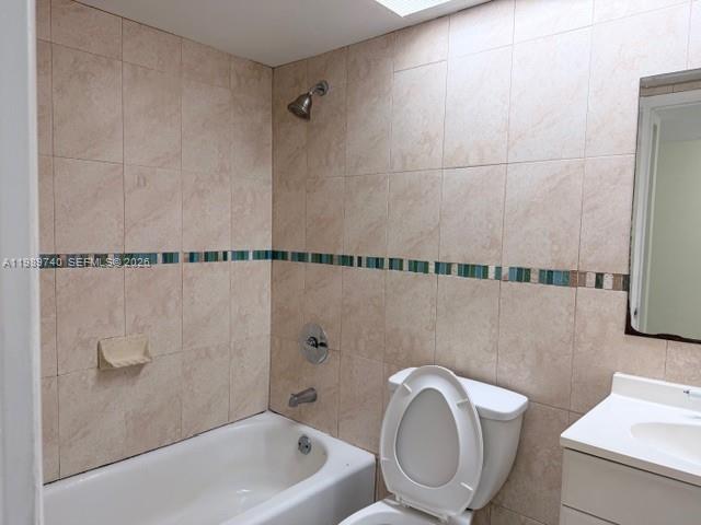 17890 W Dixie Hwy 702 Hwy #702 North Miami Beach, FL 33160