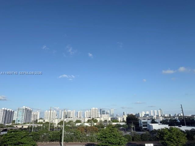 17890 W Dixie Hwy 702 Hwy #702 North Miami Beach, FL 33160