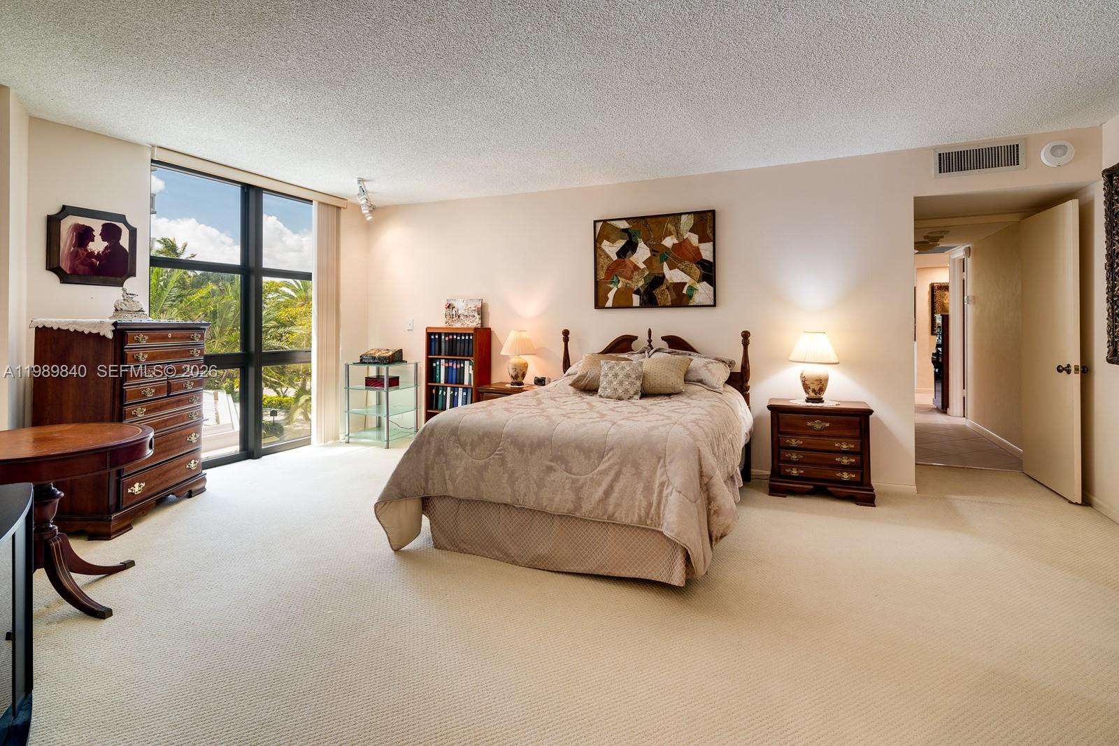 1121 Crandon Blvd #F206 Key Biscayne, FL 33149