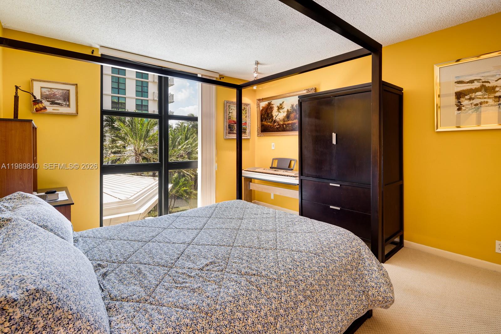 1121 Crandon Blvd #F206 Key Biscayne, FL 33149