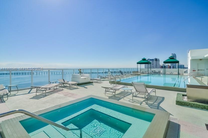 image Emerald at Brickell20