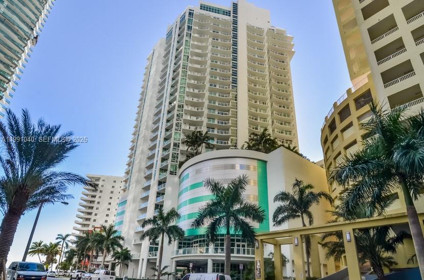 image Emerald at Brickell22
