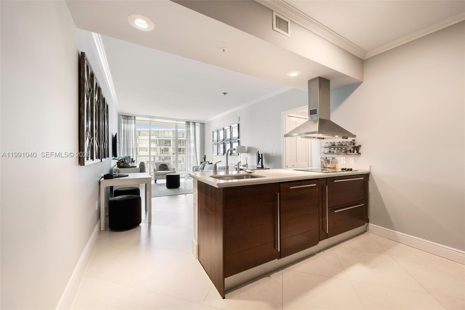 image Emerald at Brickell8